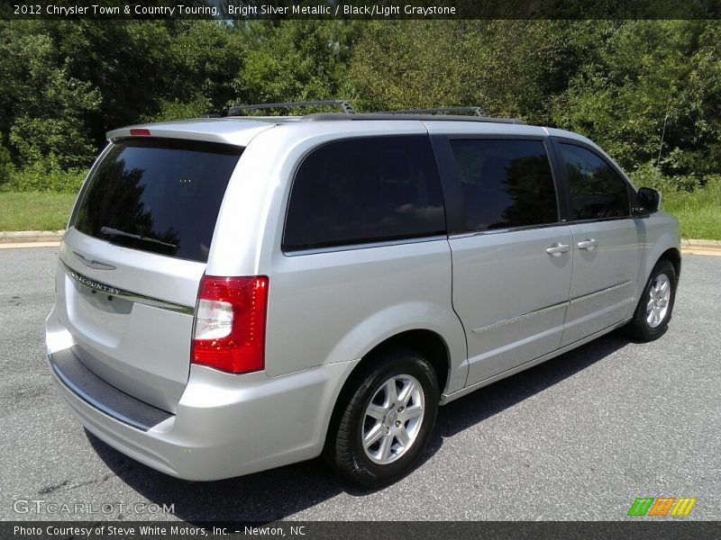Bright Silver Metallic / Black/Light Graystone 2012 Chrysler Town & Country Touring