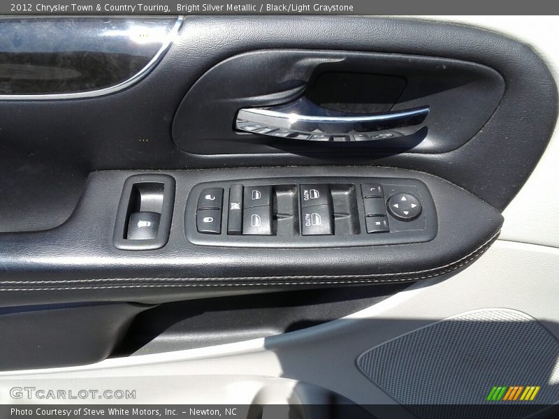 Bright Silver Metallic / Black/Light Graystone 2012 Chrysler Town & Country Touring
