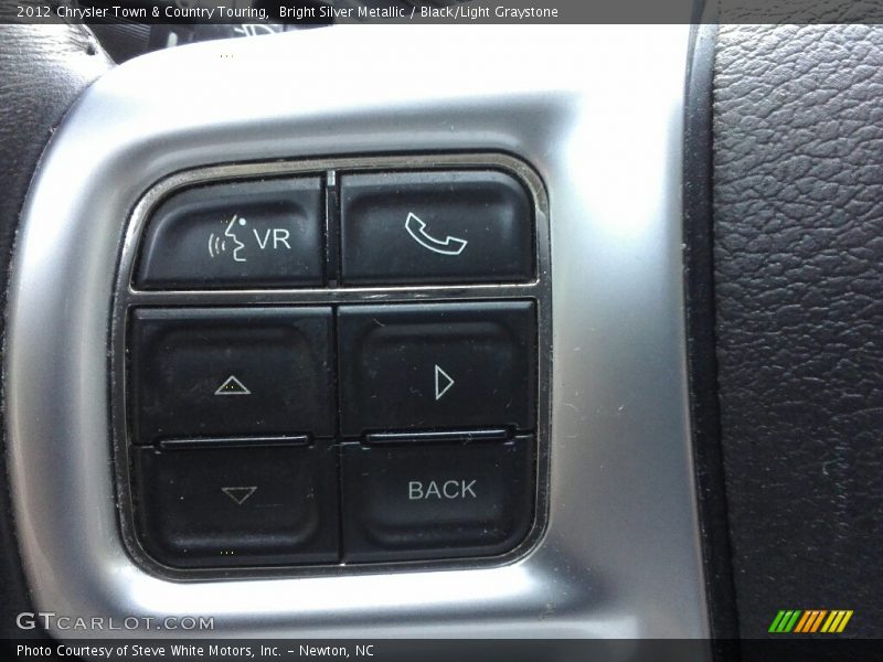 Bright Silver Metallic / Black/Light Graystone 2012 Chrysler Town & Country Touring