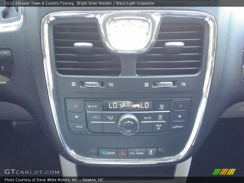 Bright Silver Metallic / Black/Light Graystone 2012 Chrysler Town & Country Touring
