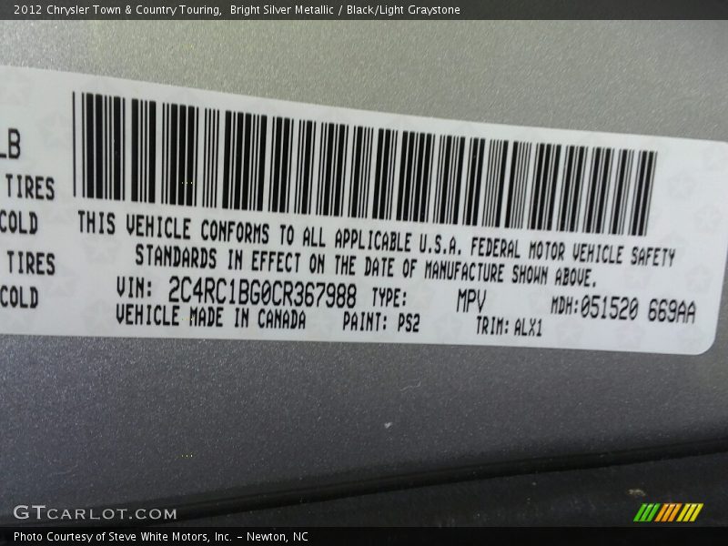 Bright Silver Metallic / Black/Light Graystone 2012 Chrysler Town & Country Touring