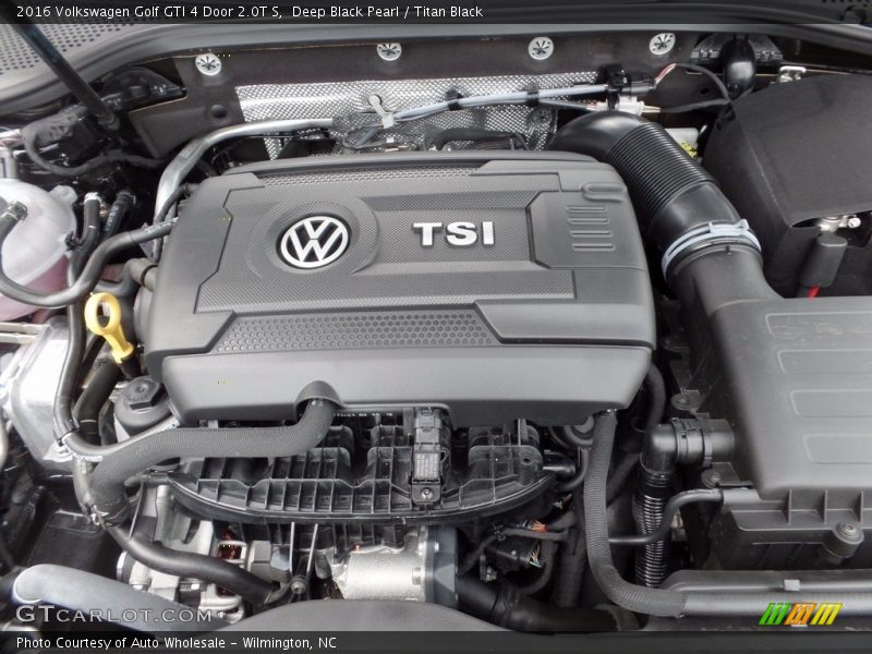 Deep Black Pearl / Titan Black 2016 Volkswagen Golf GTI 4 Door 2.0T S