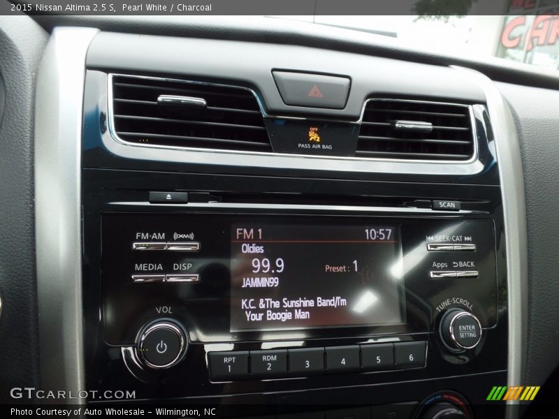 Pearl White / Charcoal 2015 Nissan Altima 2.5 S