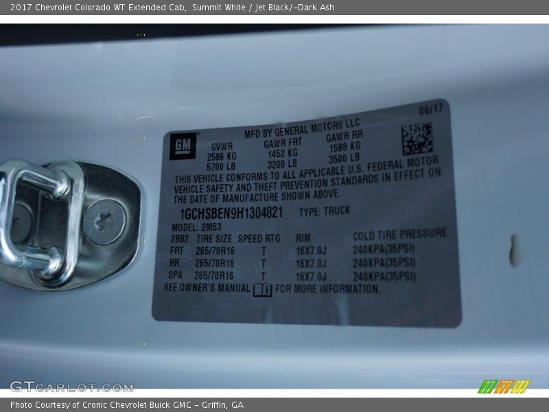 Summit White / Jet Black/­Dark Ash 2017 Chevrolet Colorado WT Extended Cab