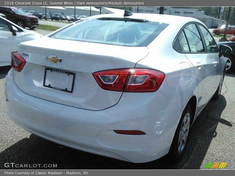 Summit White / Dark Atmosphere/Medium Atmosphere 2018 Chevrolet Cruze LS