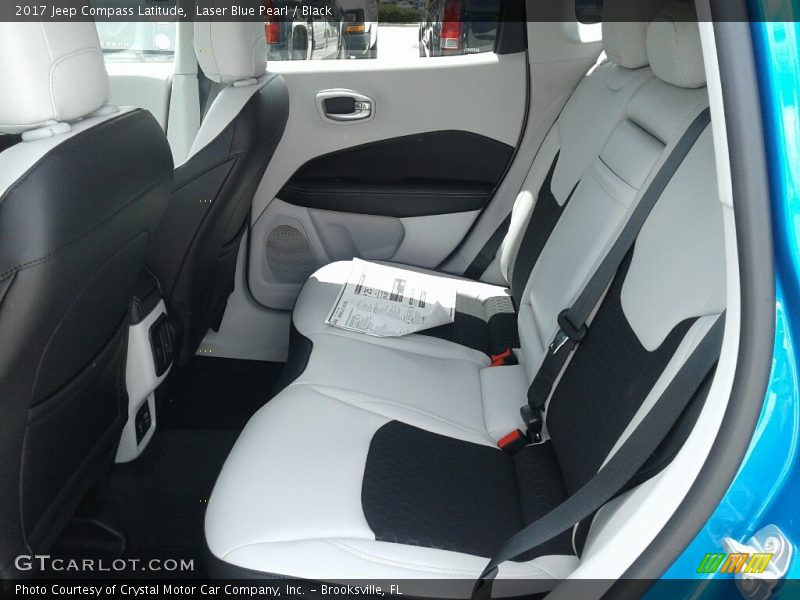 Laser Blue Pearl / Black 2017 Jeep Compass Latitude