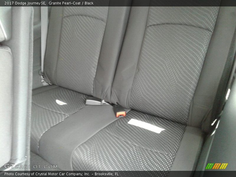 Granite Pearl-Coat / Black 2017 Dodge Journey SE