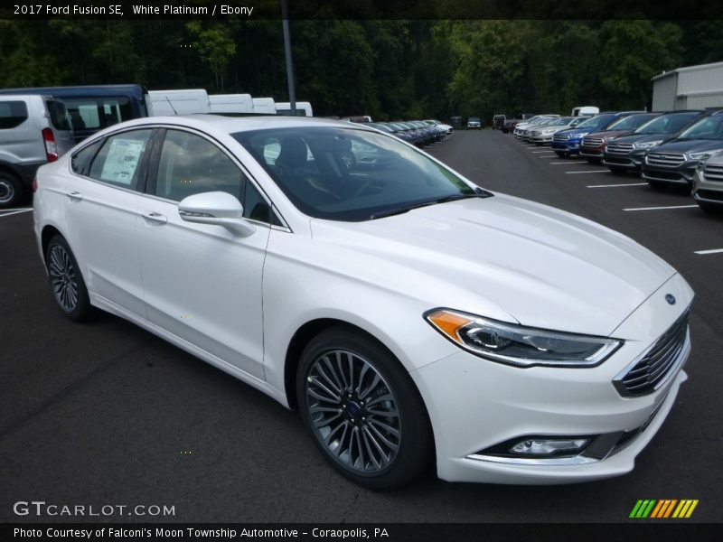 White Platinum / Ebony 2017 Ford Fusion SE