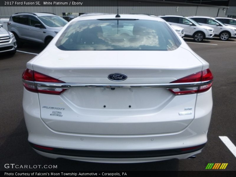 White Platinum / Ebony 2017 Ford Fusion SE