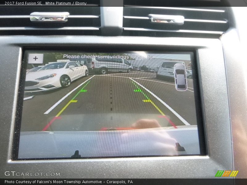 White Platinum / Ebony 2017 Ford Fusion SE