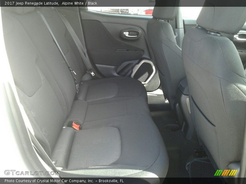 Alpine White / Black 2017 Jeep Renegade Latitude