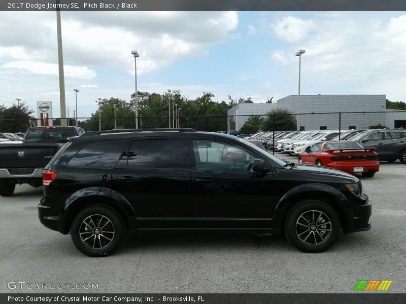 Pitch Black / Black 2017 Dodge Journey SE