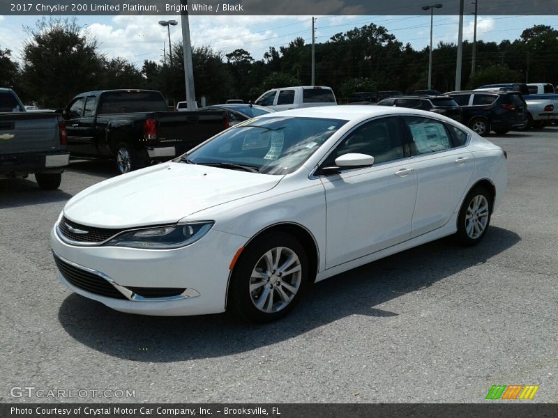 Bright White / Black 2017 Chrysler 200 Limited Platinum