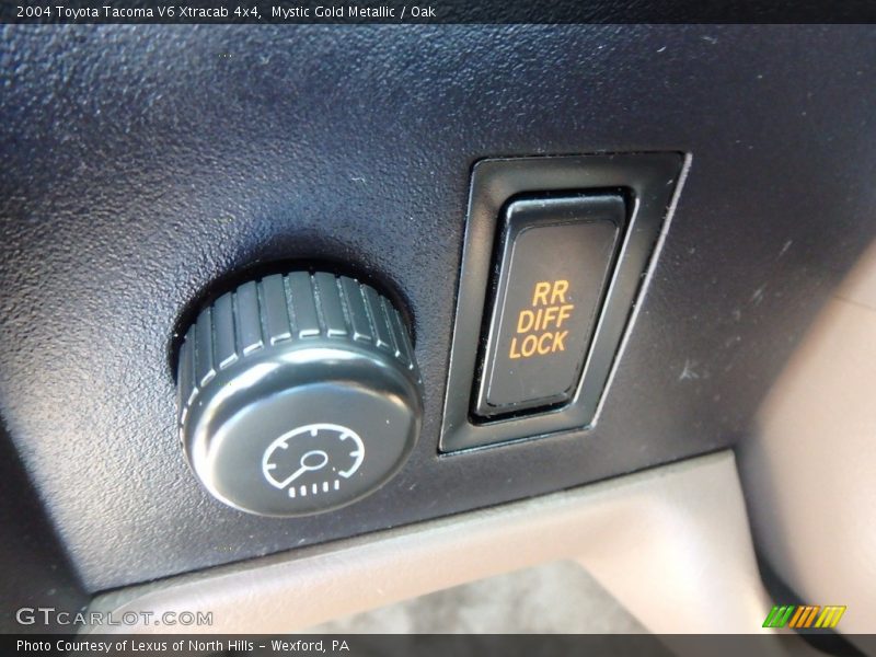Mystic Gold Metallic / Oak 2004 Toyota Tacoma V6 Xtracab 4x4