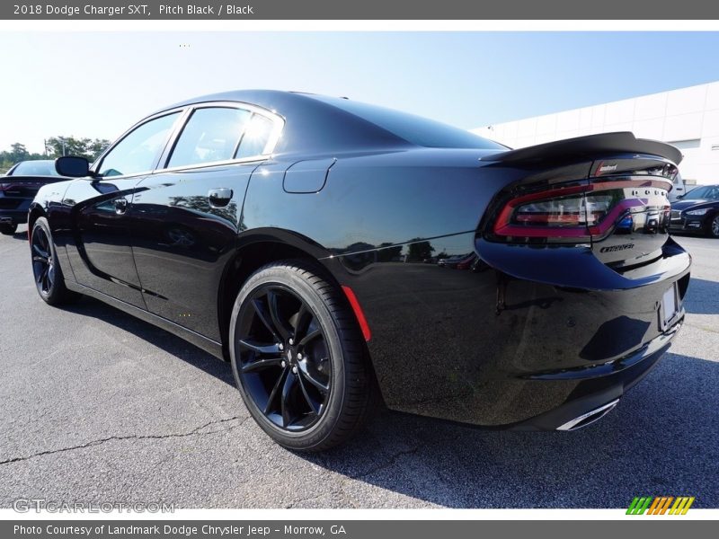 Pitch Black / Black 2018 Dodge Charger SXT