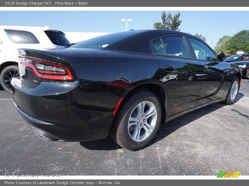 Pitch Black / Black 2018 Dodge Charger SXT
