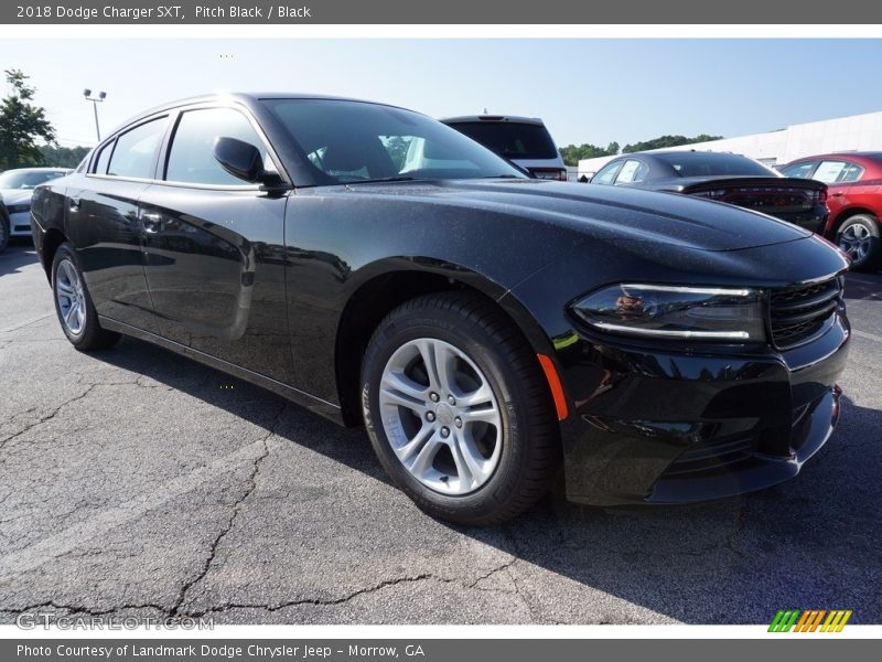 Pitch Black / Black 2018 Dodge Charger SXT