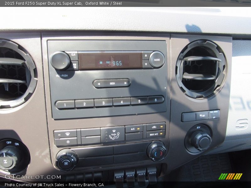 Oxford White / Steel 2015 Ford F250 Super Duty XL Super Cab