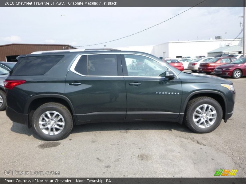 Graphite Metallic / Jet Black 2018 Chevrolet Traverse LT AWD