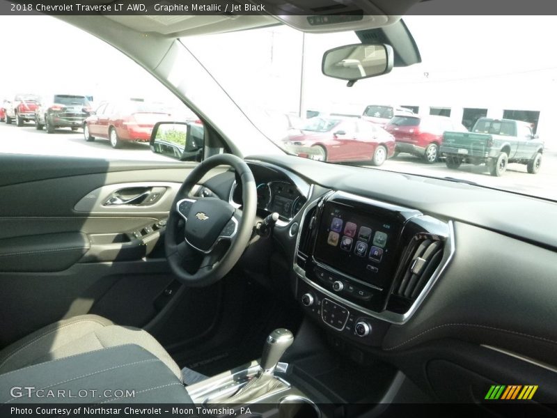 Graphite Metallic / Jet Black 2018 Chevrolet Traverse LT AWD