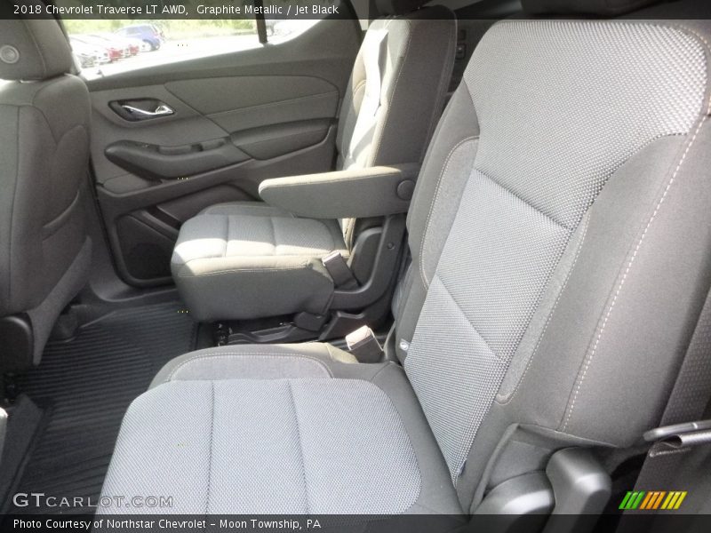 Graphite Metallic / Jet Black 2018 Chevrolet Traverse LT AWD