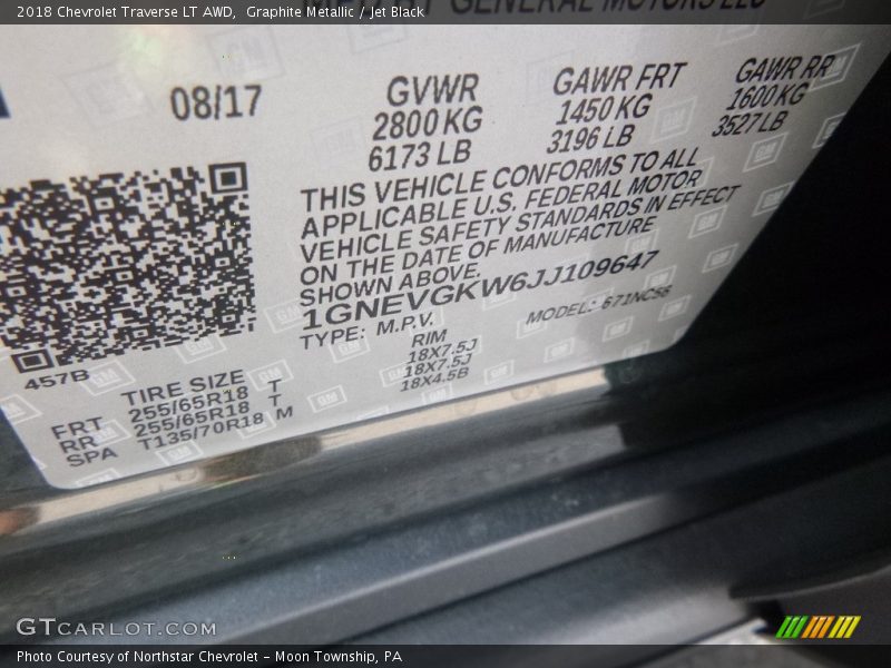 Graphite Metallic / Jet Black 2018 Chevrolet Traverse LT AWD