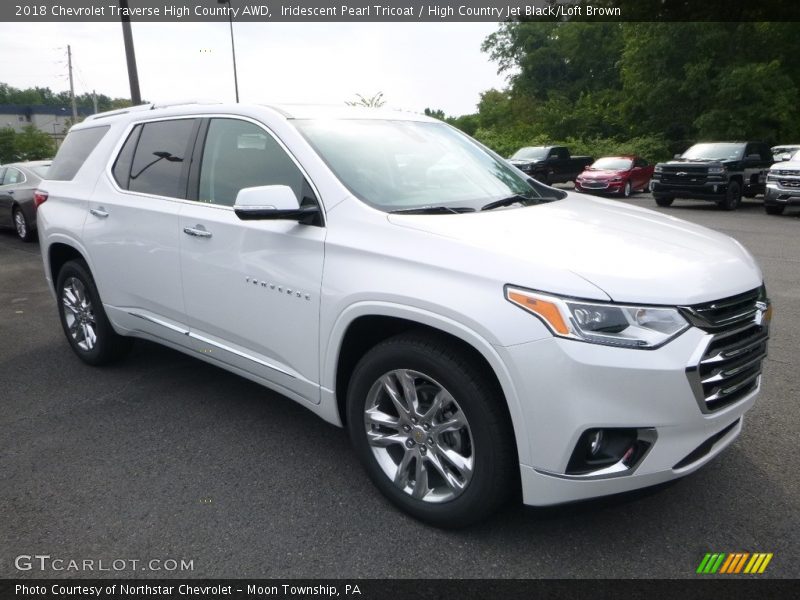 Iridescent Pearl Tricoat / High Country Jet Black/Loft Brown 2018 Chevrolet Traverse High Country AWD