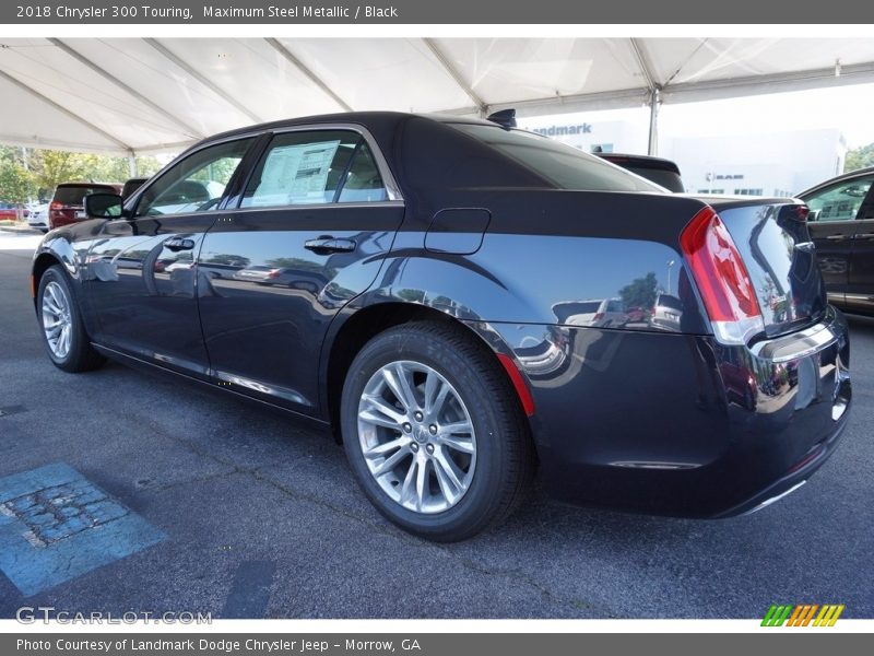 Maximum Steel Metallic / Black 2018 Chrysler 300 Touring