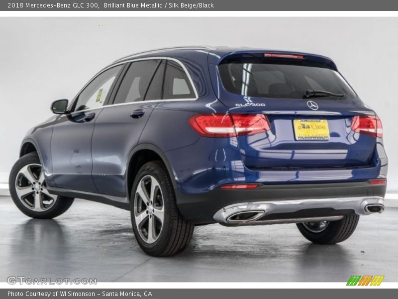 Brilliant Blue Metallic / Silk Beige/Black 2018 Mercedes-Benz GLC 300
