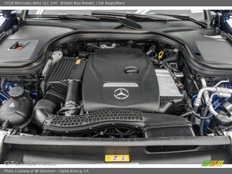 Brilliant Blue Metallic / Silk Beige/Black 2018 Mercedes-Benz GLC 300