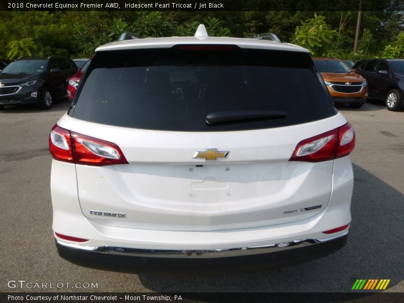 Iridescent Pearl Tricoat / Jet Black 2018 Chevrolet Equinox Premier AWD