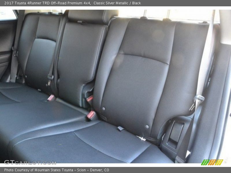 Classic Silver Metallic / Black 2017 Toyota 4Runner TRD Off-Road Premium 4x4