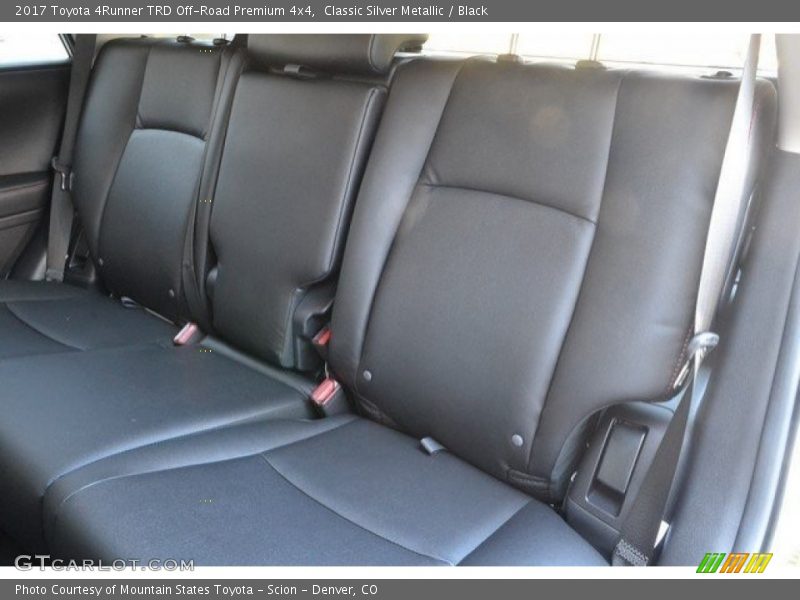 Classic Silver Metallic / Black 2017 Toyota 4Runner TRD Off-Road Premium 4x4