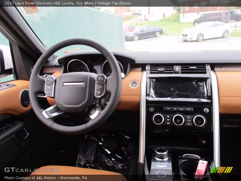 Fuji White / Vintage Tan/Ebony 2017 Land Rover Discovery HSE Luxury