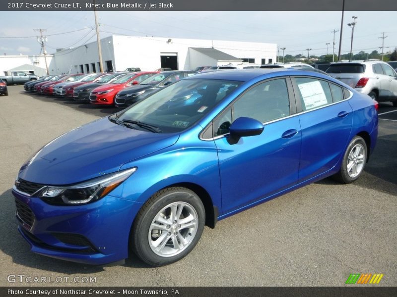 Kinetic Blue Metallic / Jet Black 2017 Chevrolet Cruze LT