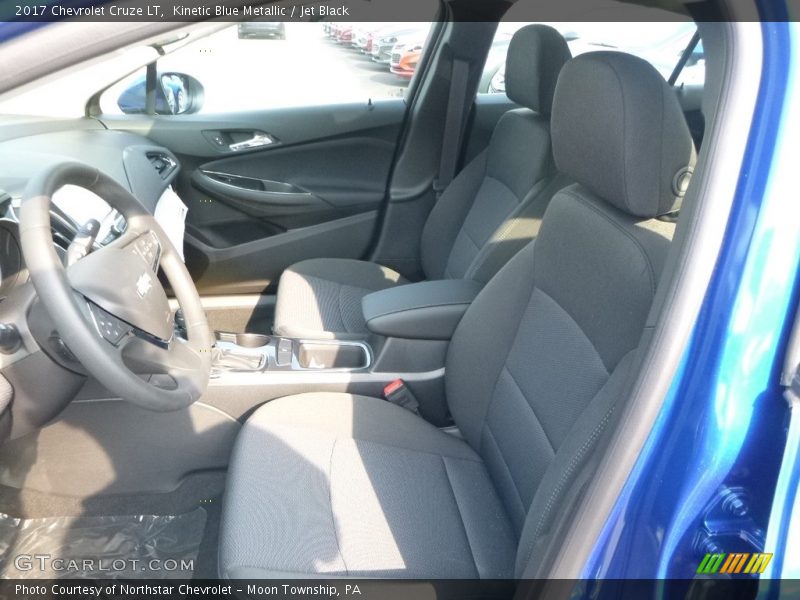 Kinetic Blue Metallic / Jet Black 2017 Chevrolet Cruze LT