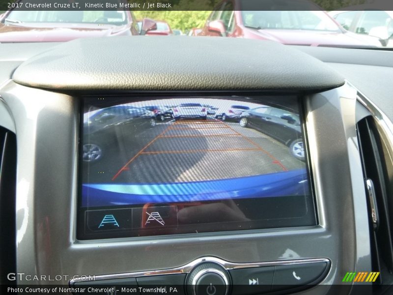 Kinetic Blue Metallic / Jet Black 2017 Chevrolet Cruze LT