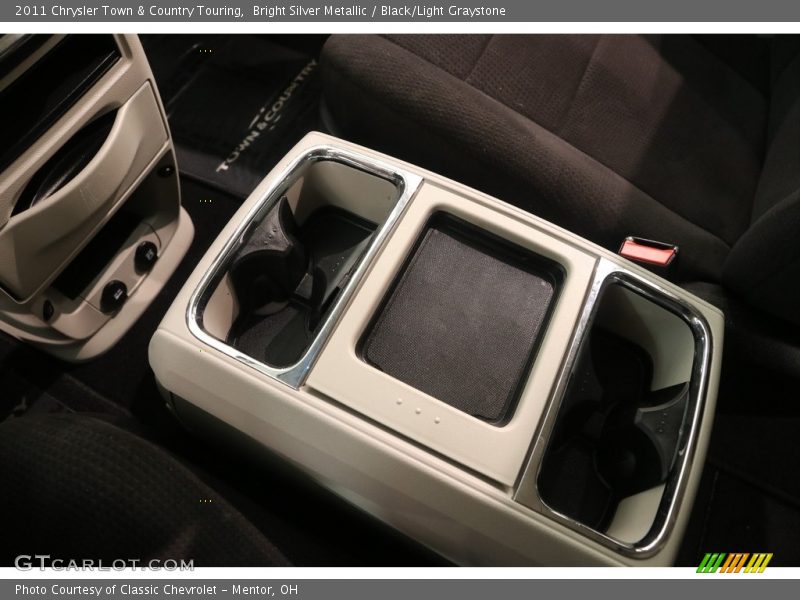 Bright Silver Metallic / Black/Light Graystone 2011 Chrysler Town & Country Touring