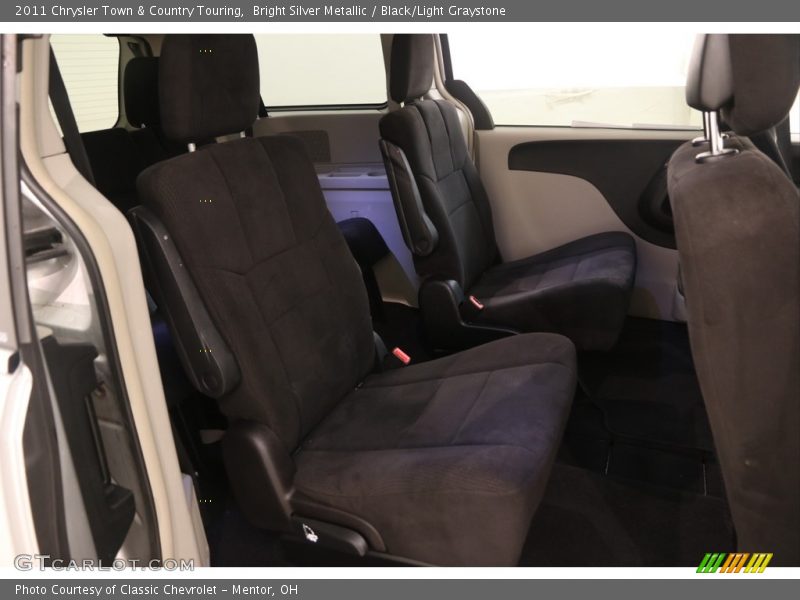 Bright Silver Metallic / Black/Light Graystone 2011 Chrysler Town & Country Touring