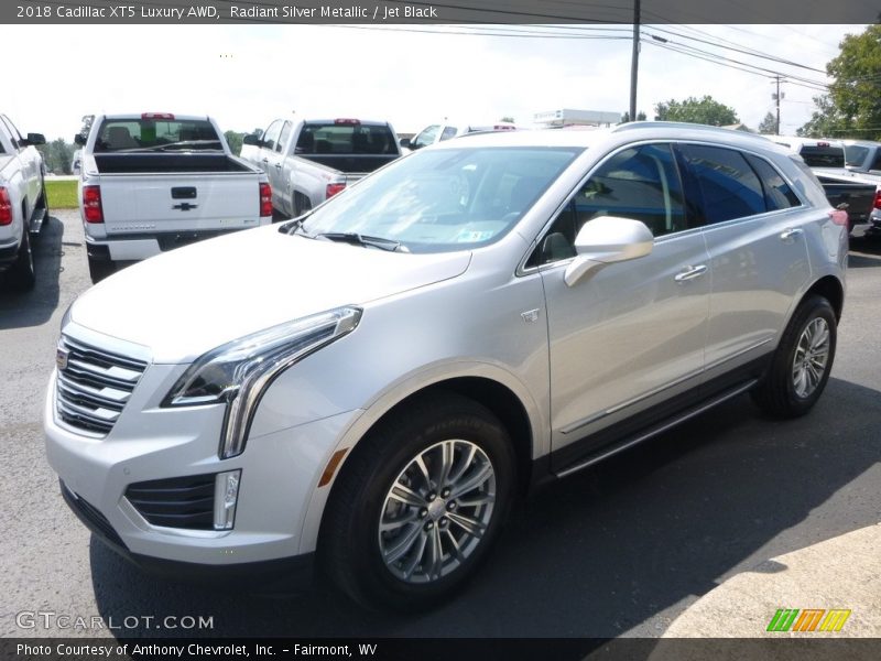 Radiant Silver Metallic / Jet Black 2018 Cadillac XT5 Luxury AWD