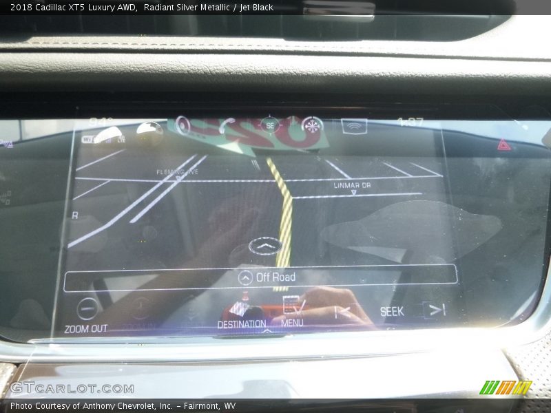 Radiant Silver Metallic / Jet Black 2018 Cadillac XT5 Luxury AWD