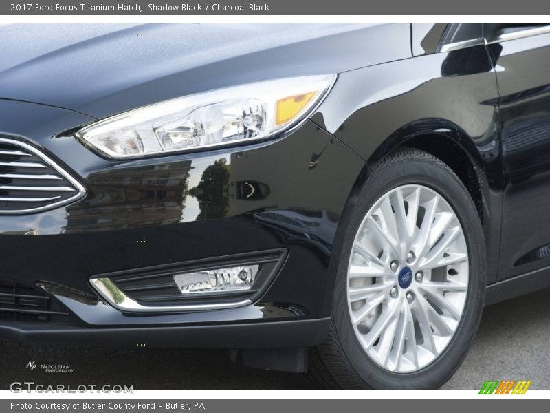 Shadow Black / Charcoal Black 2017 Ford Focus Titanium Hatch