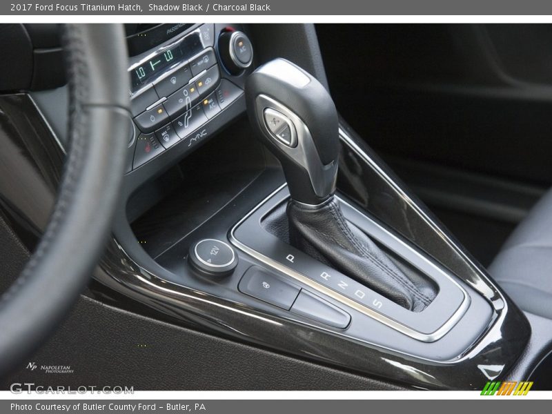Shadow Black / Charcoal Black 2017 Ford Focus Titanium Hatch