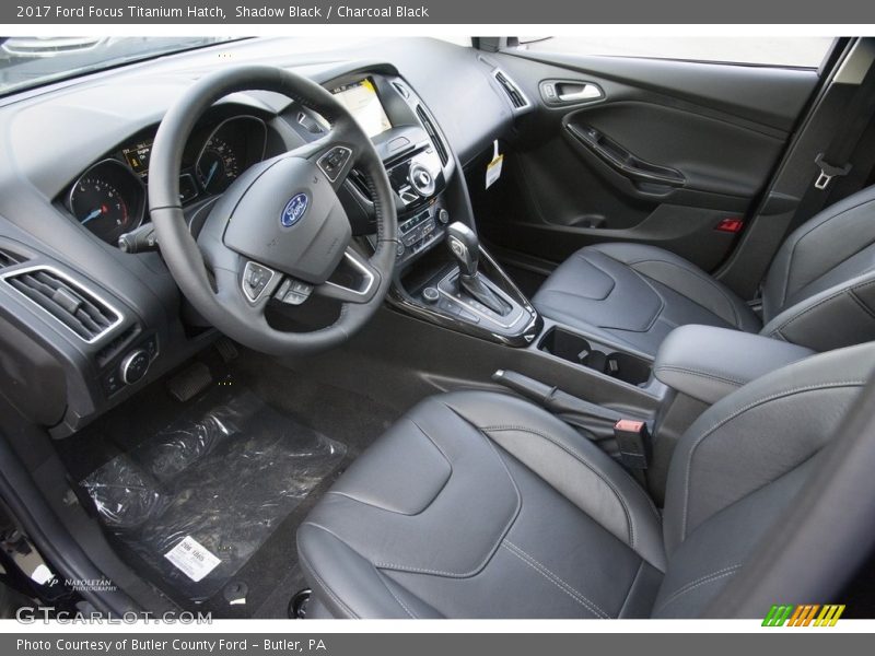 Shadow Black / Charcoal Black 2017 Ford Focus Titanium Hatch