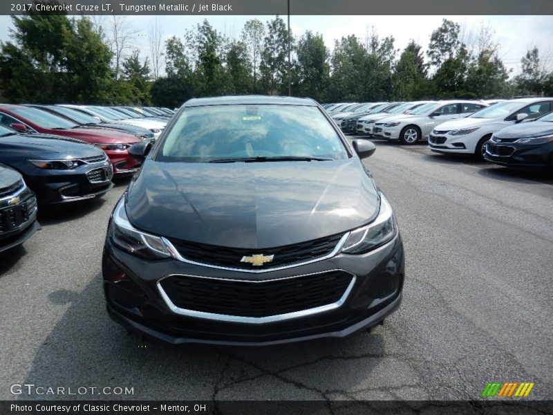 Tungsten Metallic / Jet Black 2017 Chevrolet Cruze LT