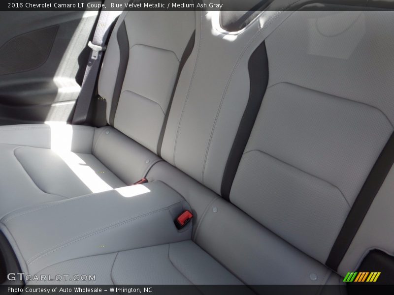 Blue Velvet Metallic / Medium Ash Gray 2016 Chevrolet Camaro LT Coupe