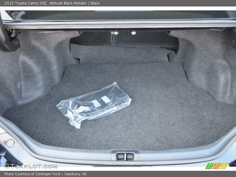 Attitude Black Metallic / Black 2015 Toyota Camry XSE