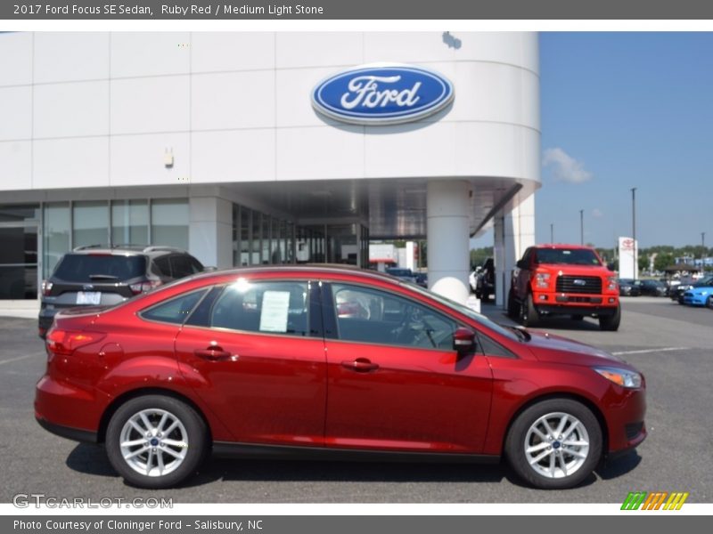 Ruby Red / Medium Light Stone 2017 Ford Focus SE Sedan