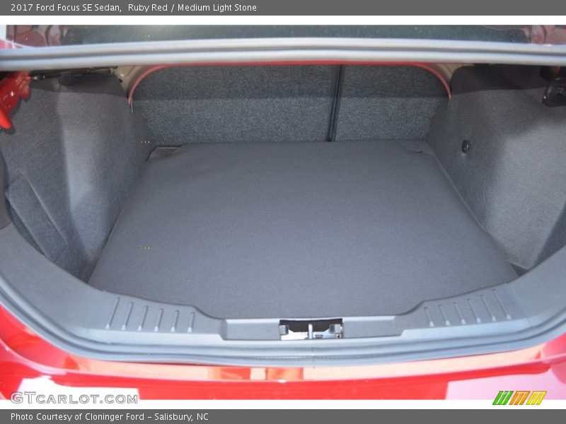 Ruby Red / Medium Light Stone 2017 Ford Focus SE Sedan
