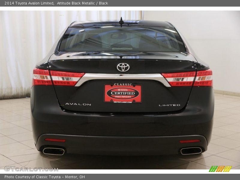 Attitude Black Metallic / Black 2014 Toyota Avalon Limited